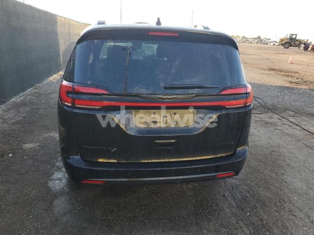 Photo 7 of 2025 CHRYSLER PACIFICA LIMITED (VIN 2C4RC1GG7SR584462)