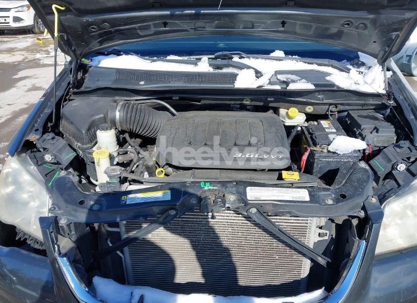 Photo 10 of 2012 Chrysler Town & COUNTRY LIMITED (VIN 2C4RC1GG8CR136636)