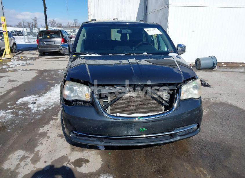 Photo 6 of 2012 Chrysler Town & COUNTRY LIMITED (VIN 2C4RC1GG8CR136636)
