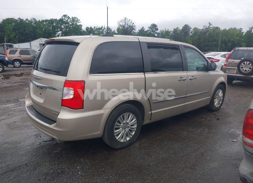 Photo 4 of 2012 Chrysler Town & COUNTRY LIMITED (VIN 2C4RC1GG8CR361364)