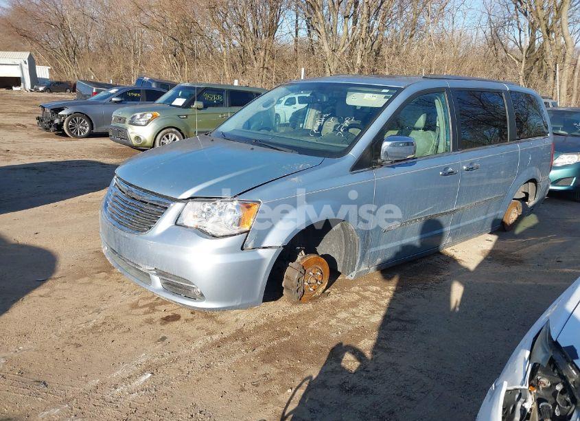 Photo 2 of 2012 Chrysler Town & COUNTRY LIMITED (VIN 2C4RC1GG8CR376169)