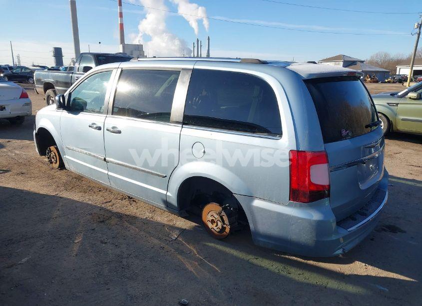 Photo 3 of 2012 Chrysler Town & COUNTRY LIMITED (VIN 2C4RC1GG8CR376169)