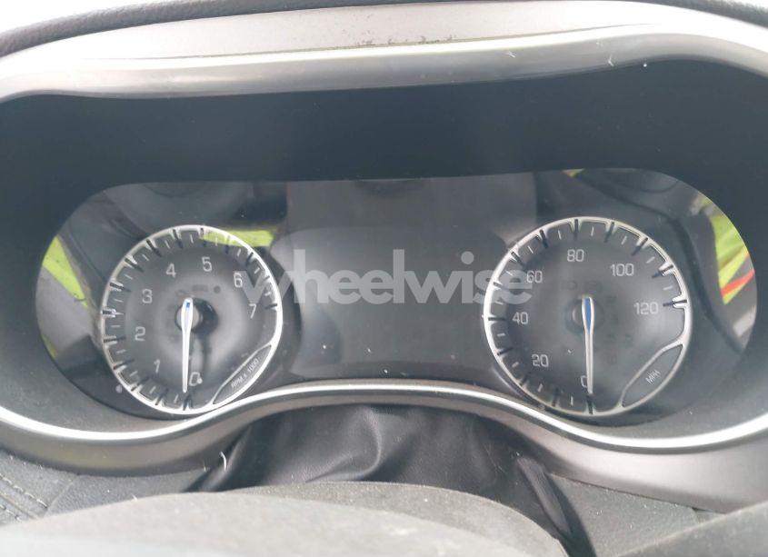 Photo 7 of 2018 Chrysler Pacifica LIMITED (VIN 2C4RC1GG8JR314221)