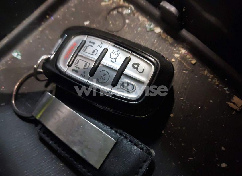 Photo 11 of 2020 Chrysler Pacifica 35TH ANNIVERSARY LIMITED (VIN 2C4RC1GG8LR116211)