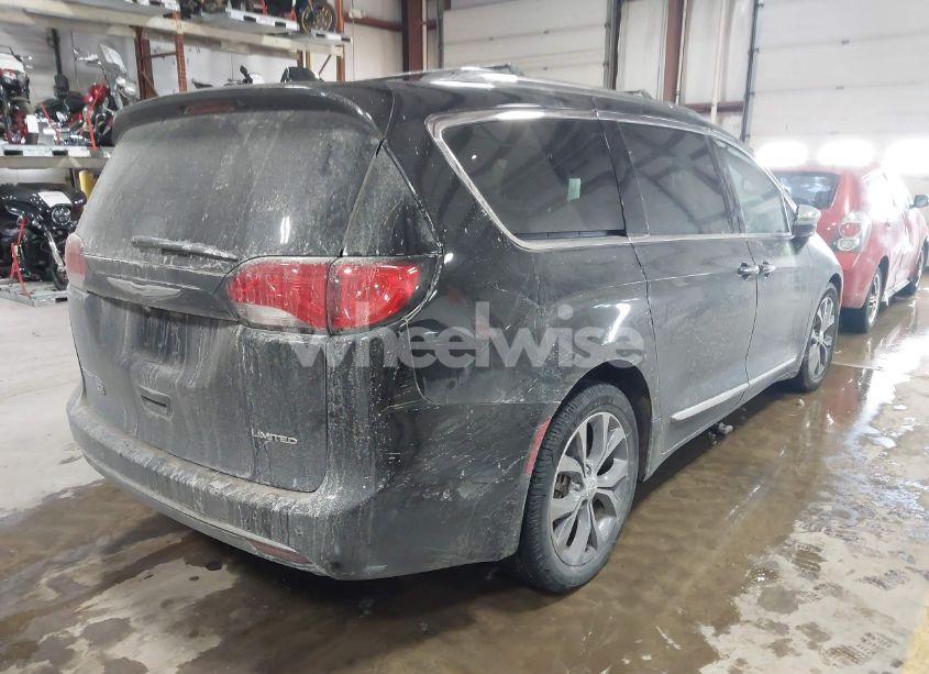 Photo 4 of 2020 Chrysler Pacifica 35TH ANNIVERSARY LIMITED (VIN 2C4RC1GG8LR116211)