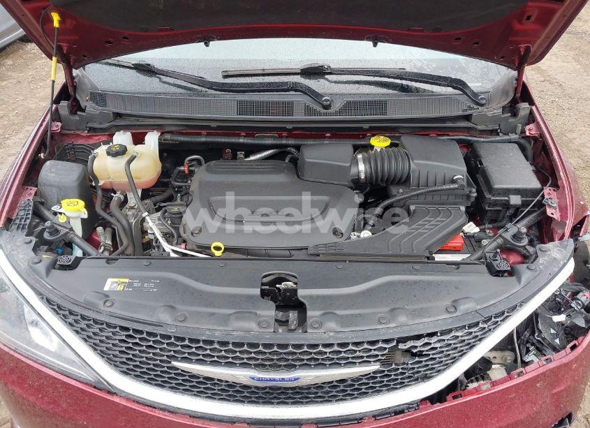 Photo 10 of 2020 Chrysler Pacifica LIMITED (VIN 2C4RC1GG8LR182757)