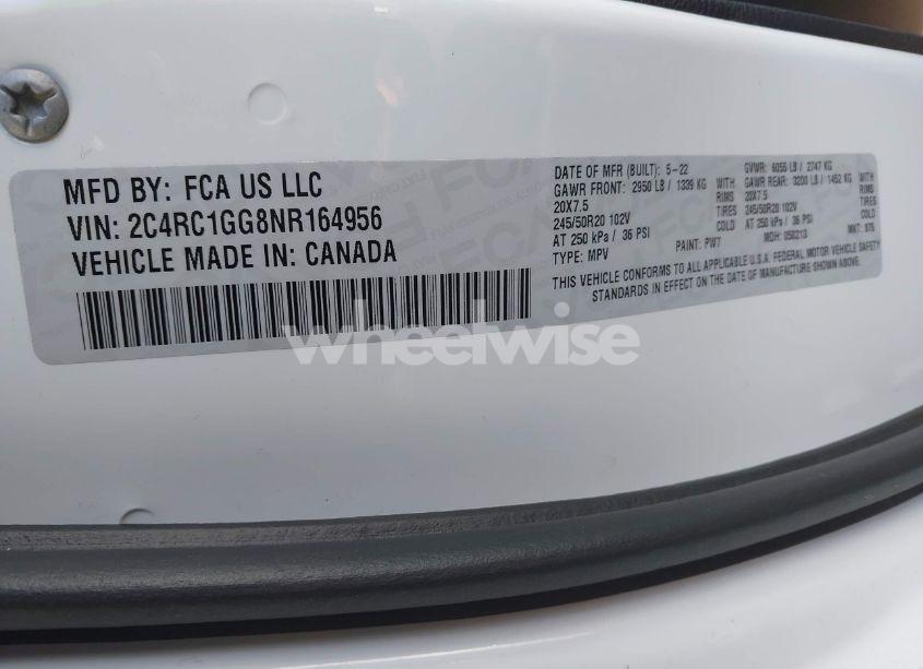Photo 9 of 2022 Chrysler Pacifica LIMITED (VIN 2C4RC1GG8NR164956)