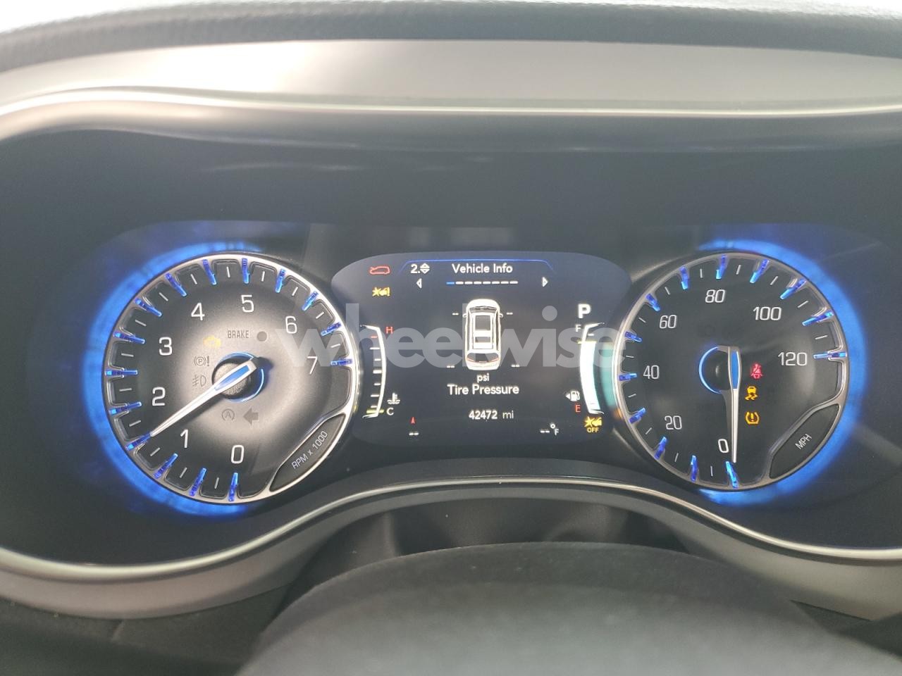 Photo 9 of 2025 CHRYSLER PACIFICA LIMITED (VIN 2C4RC1GG8SR552927)