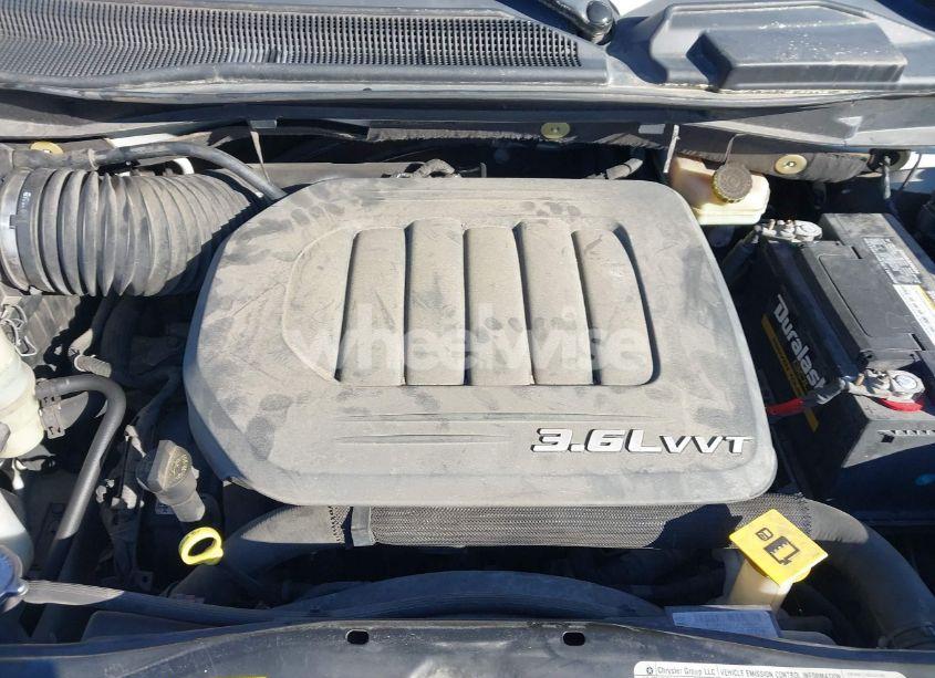 Photo 10 of 2012 Chrysler Town & COUNTRY LIMITED (VIN 2C4RC1GG9CR135124)