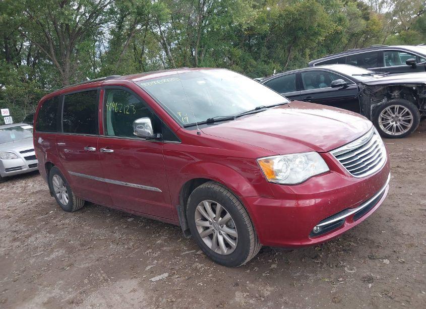 2015 Chrysler Town & COUNTRY LIMITED PLATINUM (VIN 2C4RC1GG9FR539755) main photo