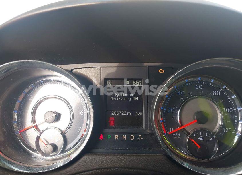 Photo 7 of 2015 Chrysler Town & COUNTRY LIMITED PLATINUM (VIN 2C4RC1GG9FR589748)