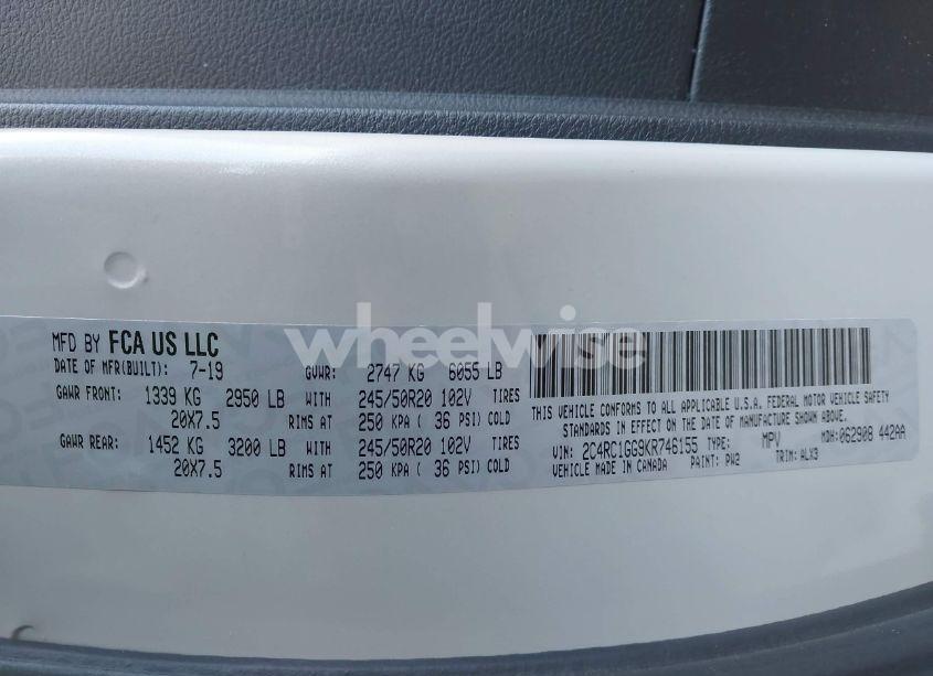 Photo 9 of 2019 Chrysler Pacifica 35TH ANNIVERSARY LIMITED (VIN 2C4RC1GG9KR746155)