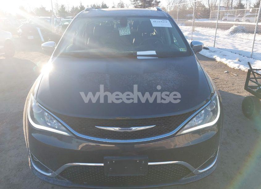Photo 12 of 2020 Chrysler Pacifica LIMITED (VIN 2C4RC1GG9LR223929)