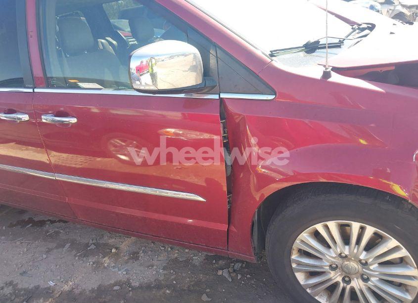 Photo 18 of 2012 Chrysler Town & COUNTRY LIMITED (VIN 2C4RC1GGXCR413500)