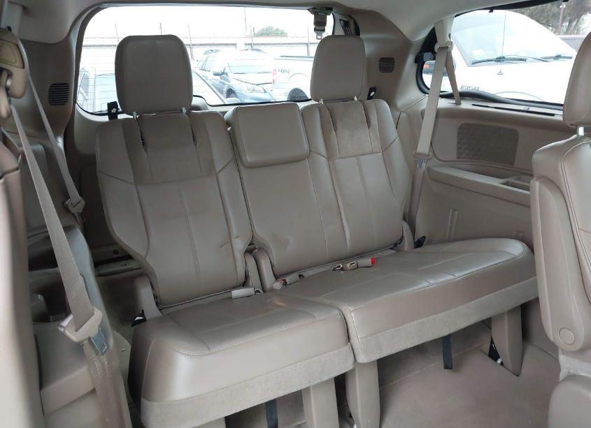 Photo 17 of 2012 Chrysler Town & COUNTRY LIMITED (VIN 2C4RC1GGXCR416204)