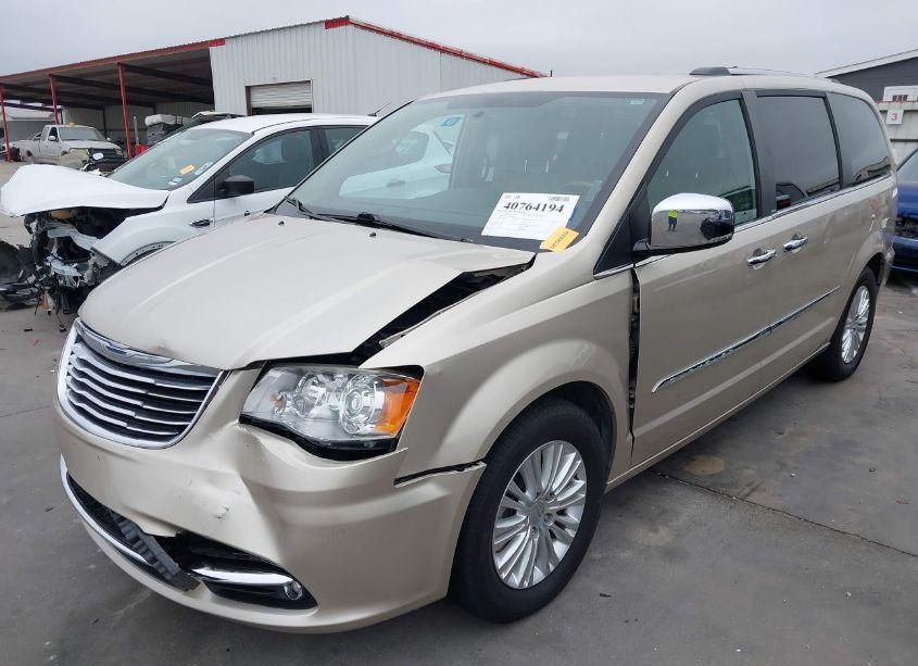 Photo 6 of 2012 Chrysler Town & COUNTRY LIMITED (VIN 2C4RC1GGXCR416204)
