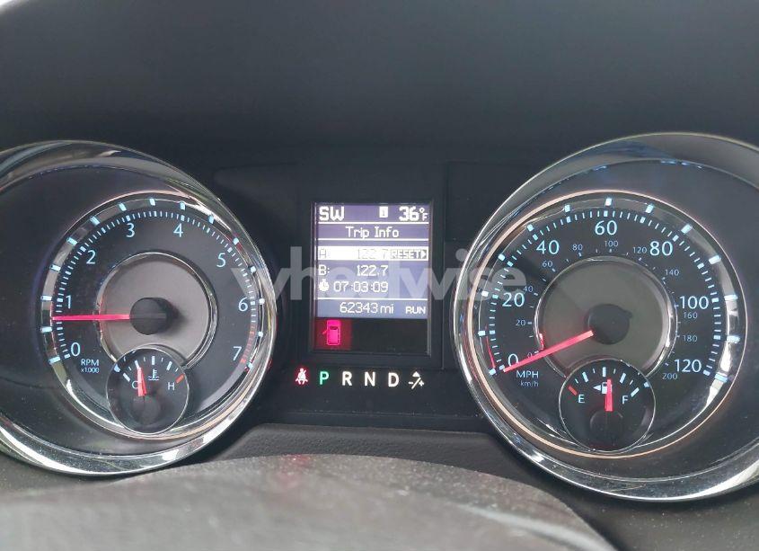 Photo 7 of 2014 Chrysler Town & COUNTRY LIMITED (VIN 2C4RC1GGXER168863)