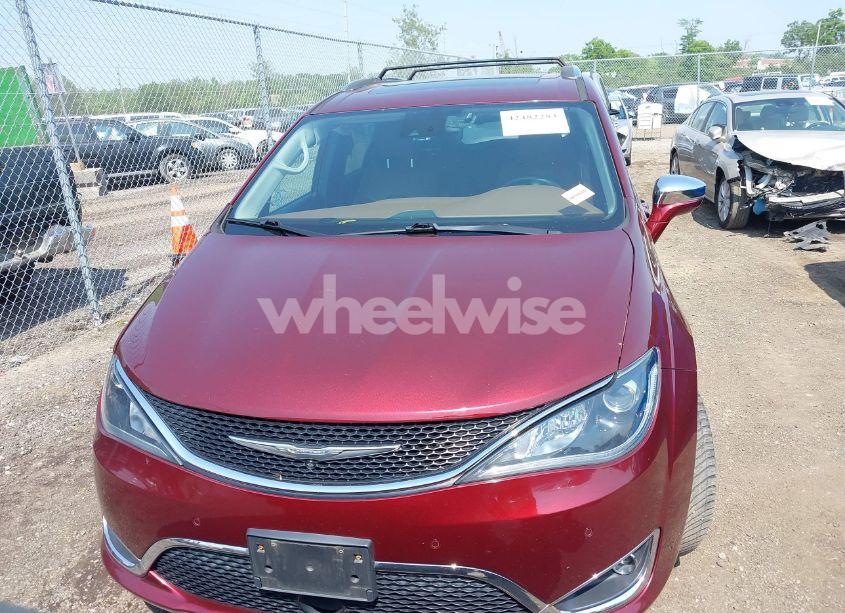 Photo 12 of 2017 Chrysler Pacifica LIMITED (VIN 2C4RC1GGXHR705963)