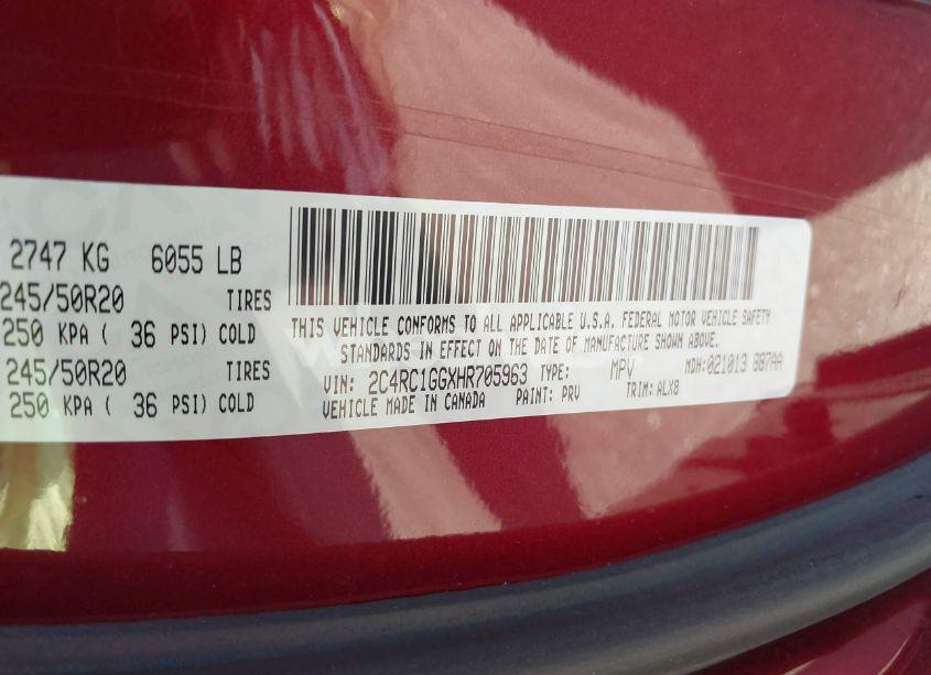 Photo 9 of 2017 Chrysler Pacifica LIMITED (VIN 2C4RC1GGXHR705963)