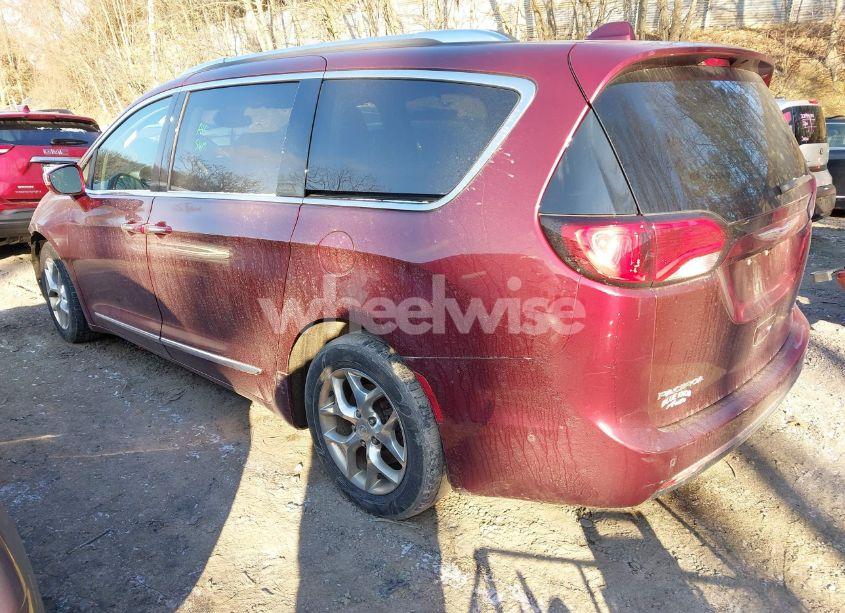 Photo 3 of 2018 Chrysler Pacifica LIMITED (VIN 2C4RC1GGXJR226500)