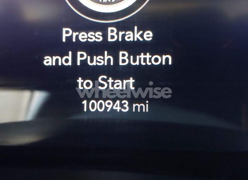 Photo 16 of 2019 Chrysler Pacifica LIMITED (VIN 2C4RC1GGXKR551701)