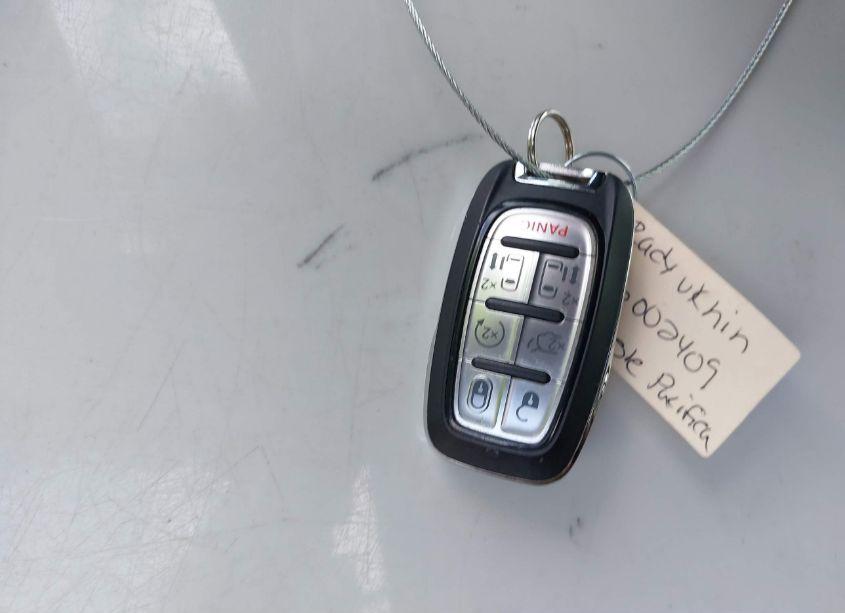 Photo 11 of 2020 Chrysler Pacifica LIMITED (VIN 2C4RC1GGXLR245812)