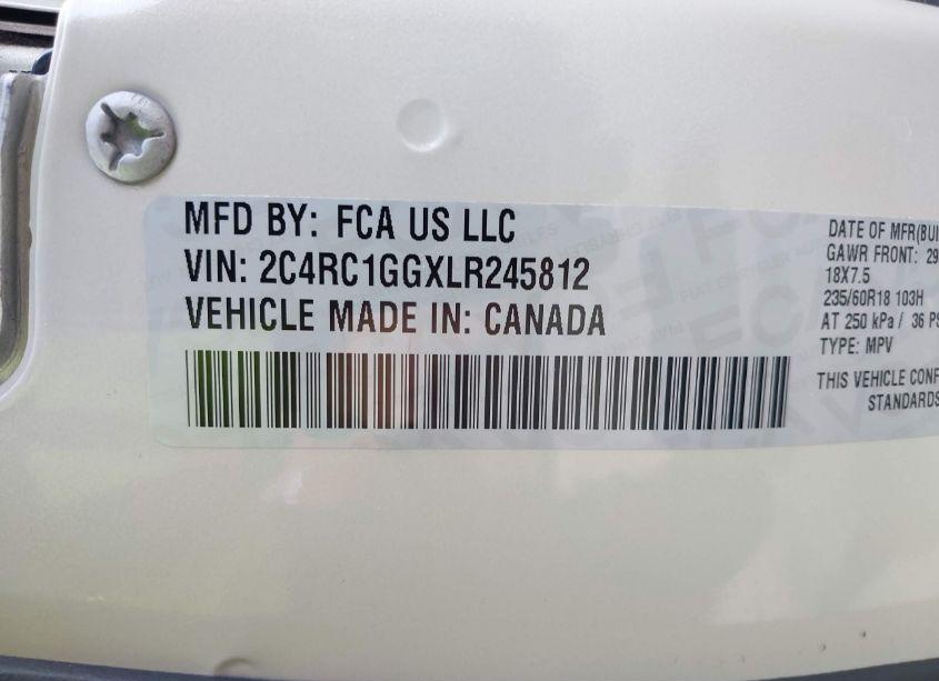 Photo 9 of 2020 Chrysler Pacifica LIMITED (VIN 2C4RC1GGXLR245812)