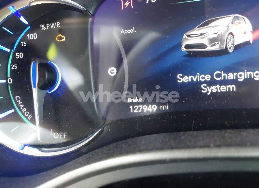 Photo 15 of 2018 Chrysler Pacifica HYBRID TOURING PLUS (VIN 2C4RC1H79JR127004)