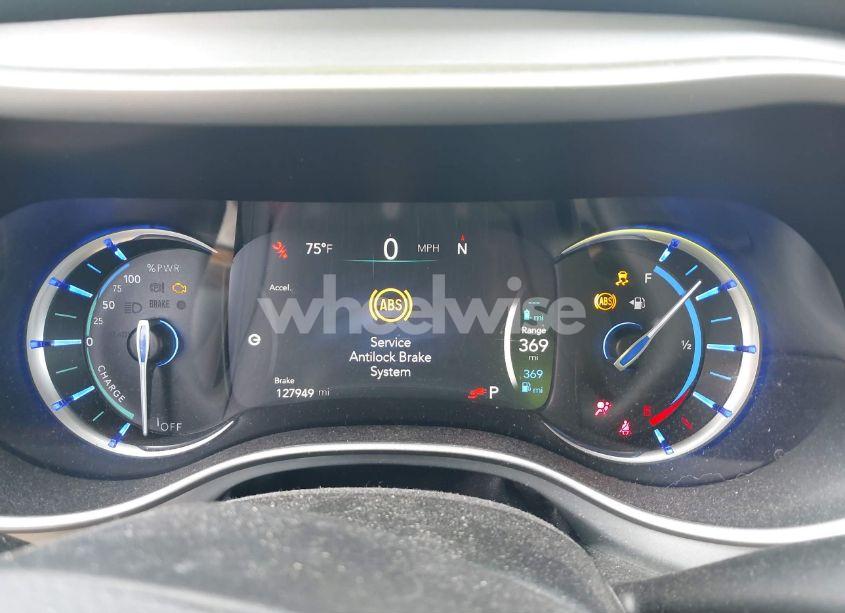 Photo 7 of 2018 Chrysler Pacifica HYBRID TOURING PLUS (VIN 2C4RC1H79JR127004)