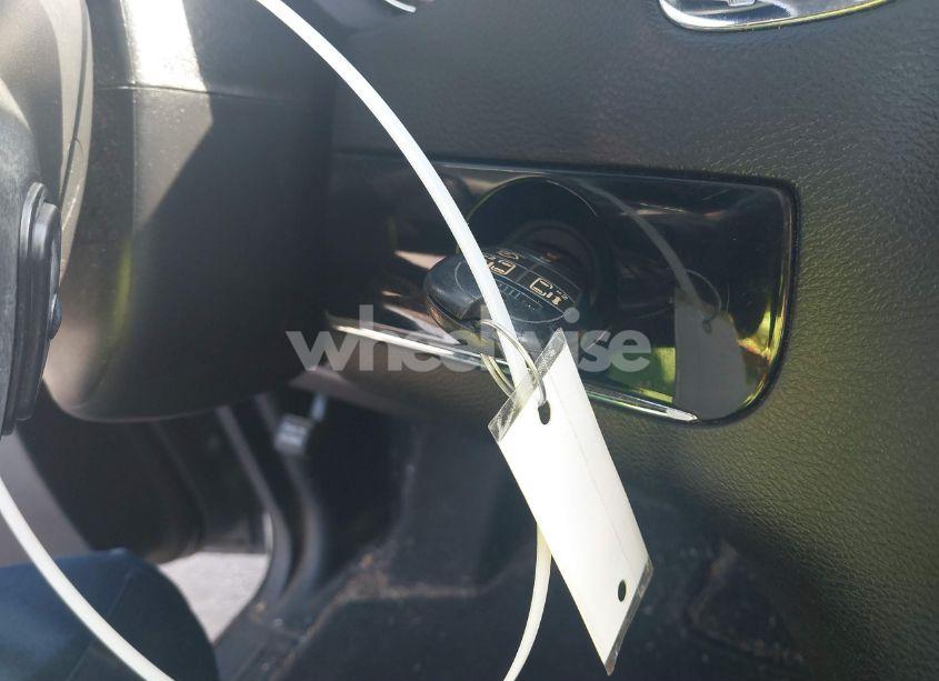 Photo 11 of 2015 Chrysler Town & COUNTRY S (VIN 2C4RC1HG0FR562663)