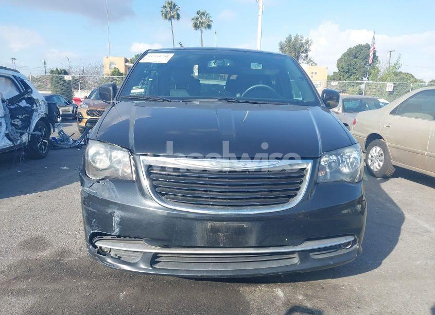 Photo 12 of 2015 Chrysler Town & COUNTRY S (VIN 2C4RC1HG0FR562663)