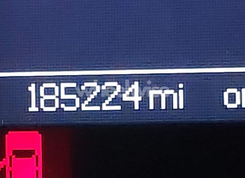 Photo 7 of 2014 Chrysler Town & COUNTRY S (VIN 2C4RC1HG3ER194980)