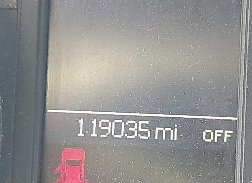 Photo 15 of 2015 Chrysler Town & COUNTRY S (VIN 2C4RC1HG4FR572810)