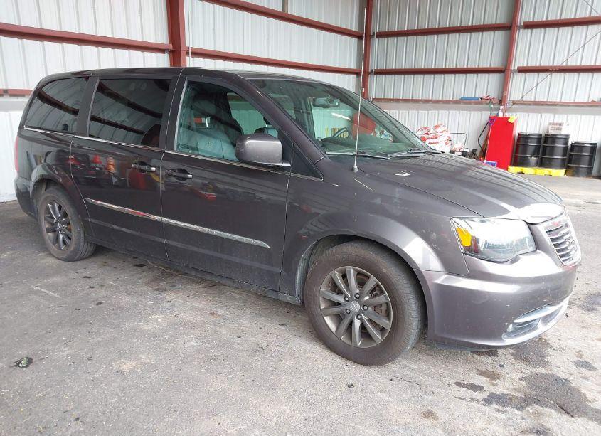 2015 Chrysler Town & COUNTRY S (VIN 2C4RC1HG5FR610111) main photo