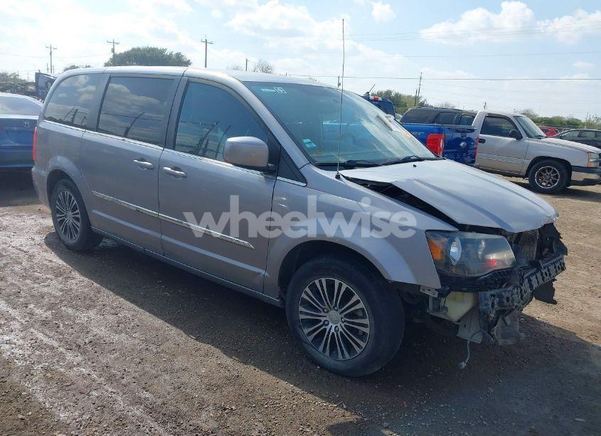 2014 Chrysler Town & COUNTRY S (VIN 2C4RC1HG7ER188566) main photo