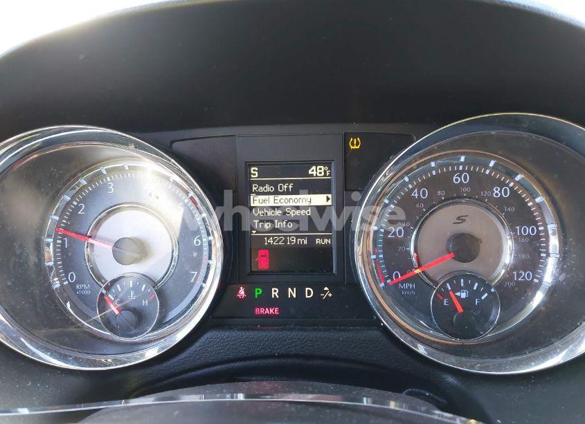 Photo 7 of 2015 Chrysler Town & COUNTRY S (VIN 2C4RC1HG8FR525134)