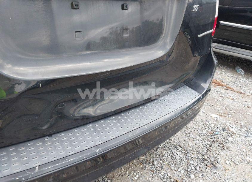 Photo 6 of 2015 Chrysler Town & COUNTRY S (VIN 2C4RC1HG8FR562555)