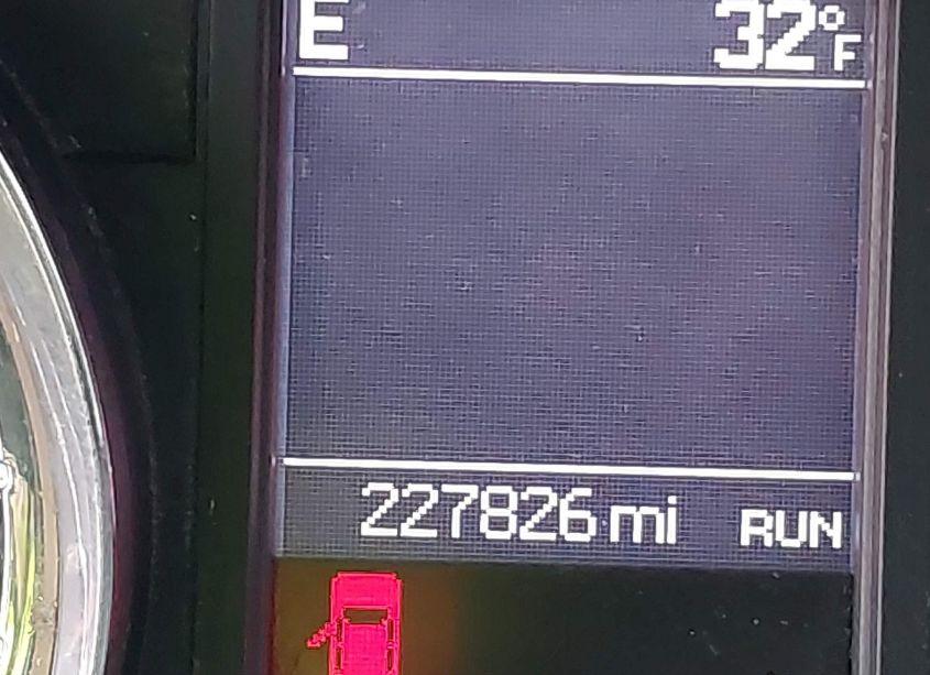 Photo 15 of 2014 Chrysler Town & COUNTRY S (VIN 2C4RC1HGXER178145)