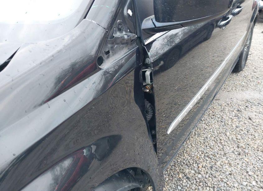 Photo 18 of 2014 Chrysler Town & COUNTRY S (VIN 2C4RC1HGXER178145)