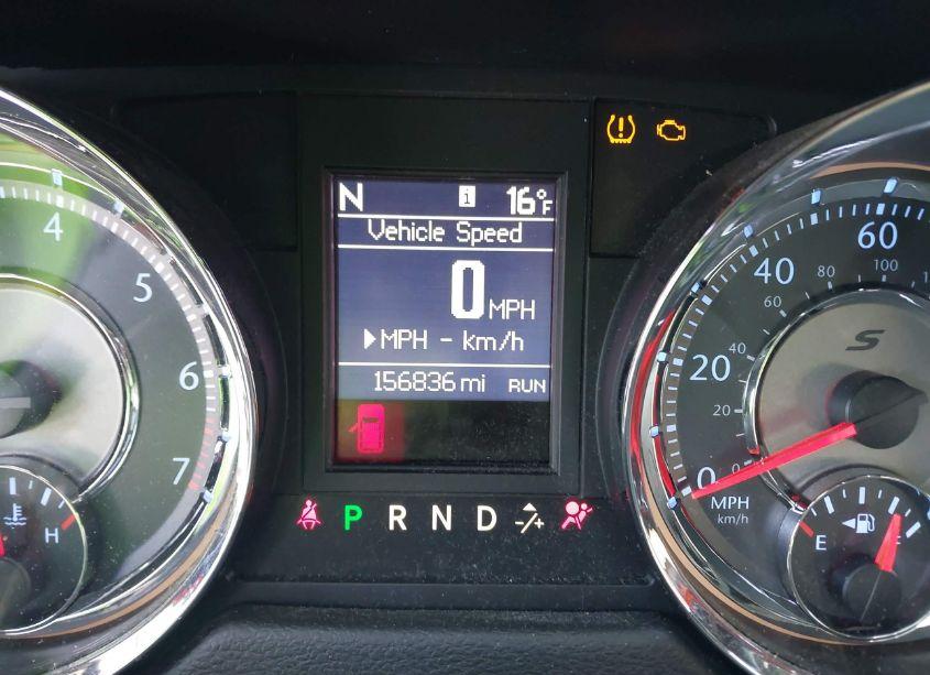 Photo 15 of 2014 Chrysler Town & COUNTRY S (VIN 2C4RC1HGXER361321)