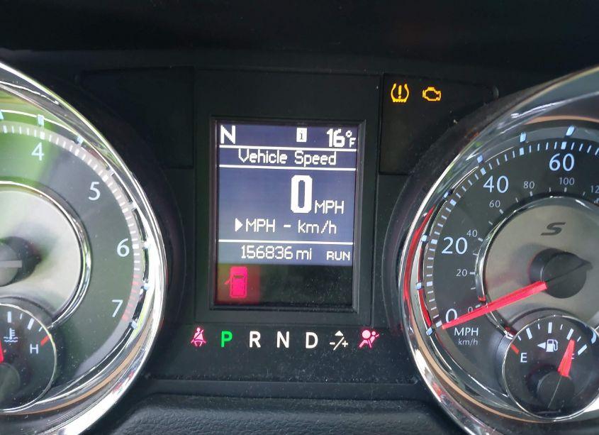 Photo 7 of 2014 Chrysler Town & COUNTRY S (VIN 2C4RC1HGXER361321)