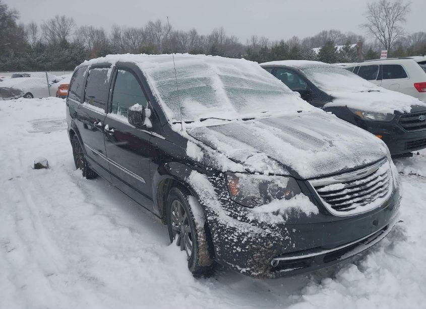 2014 Chrysler Town & COUNTRY S (VIN 2C4RC1HGXER467249) main photo