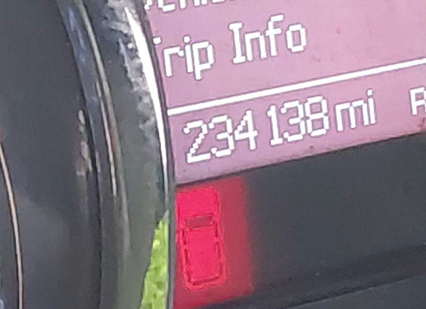 Photo 7 of 2014 Chrysler Town & COUNTRY S (VIN 2C4RC1HGXER467249)