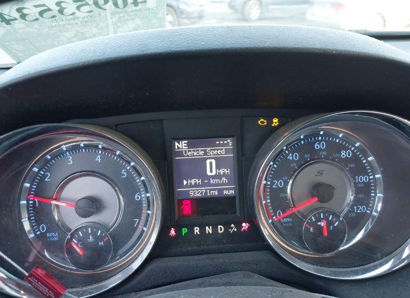 Photo 7 of 2015 Chrysler Town & COUNTRY S (VIN 2C4RC1HGXFR529279)