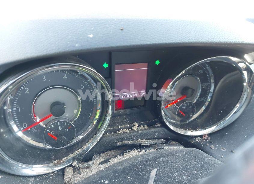 Photo 15 of 2016 Chrysler Town & COUNTRY LIMITED (VIN 2C4RC1JG2GR136095)