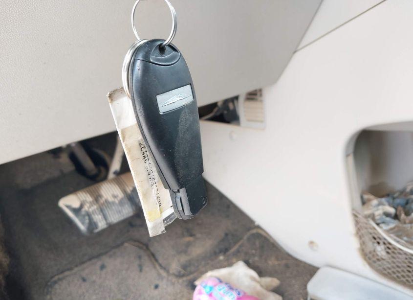 Photo 11 of 2016 Chrysler Town & COUNTRY LIMITED (VIN 2C4RC1JG4GR121629)