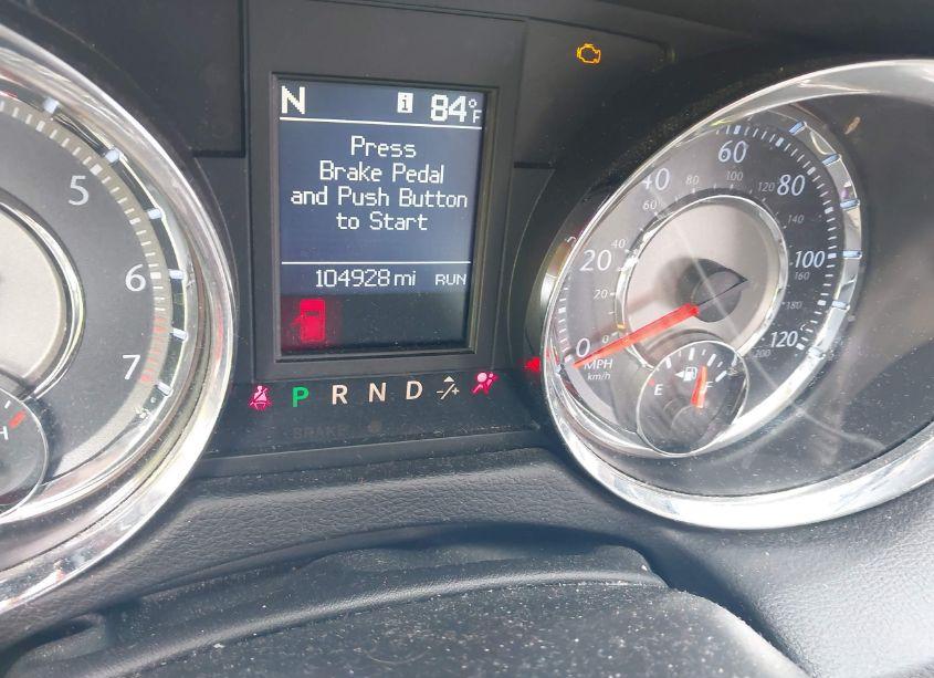 Photo 7 of 2016 Chrysler Town & COUNTRY LIMITED (VIN 2C4RC1JG4GR121629)