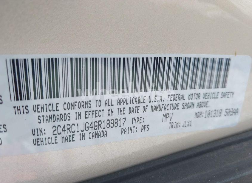 Photo 9 of 2016 Chrysler Town & COUNTRY LIMITED (VIN 2C4RC1JG4GR189817)