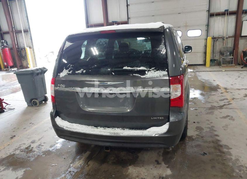 Photo 16 of 2016 Chrysler Town & COUNTRY LIMITED (VIN 2C4RC1JG7GR254241)