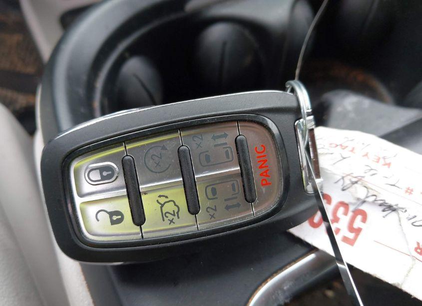 Photo 11 of 2021 Chrysler Pacifica HYBRID TOURING L (VIN 2C4RC1L70MR562554)